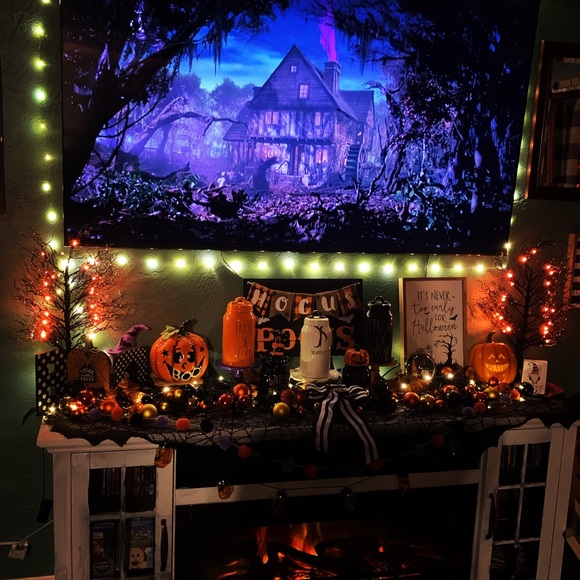 Meet your Posher, Jessica - Picture 1 of 1